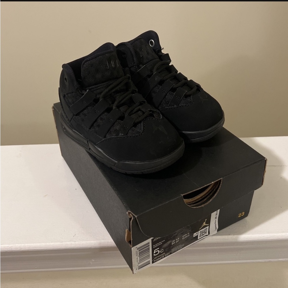 Jordan Max Aura (TD)- Little Kid Size: 5c